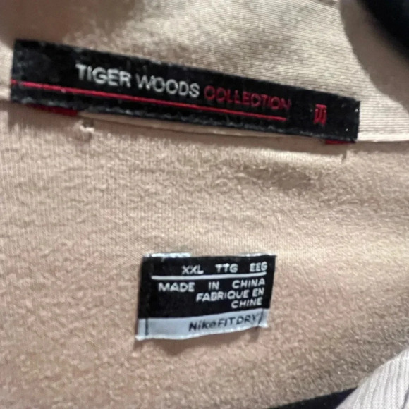 Tiger Woods Golf Shirt - Picture 10 of 10